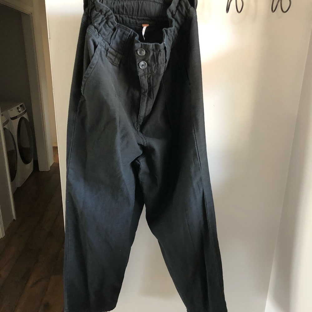 Free People trouser styled pant!